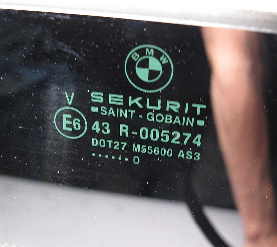 BMW E38 7-Series Sunroof Moonroof Exterior Glass Panel Window 1995-2001 USED OEM - Imagem 2 de 2