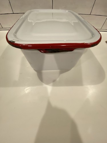 VTG Enamelware Refrigerator Dish Red Trim White Enamel Storage Box Lid 12x8x4