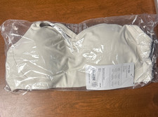 ATHLETA Vital Sports Bra A-C M Medium CREME NEW SOLD OUT 