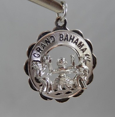 Vintage Crea Sterling Silver Grand Bahama Limbo Disc Charm Pendant 925 J2605