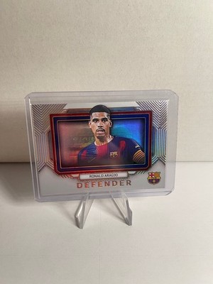 Futera FC Barcelona Unique 2024-25 - Ronald Araujo Base - Holofoil MINT
