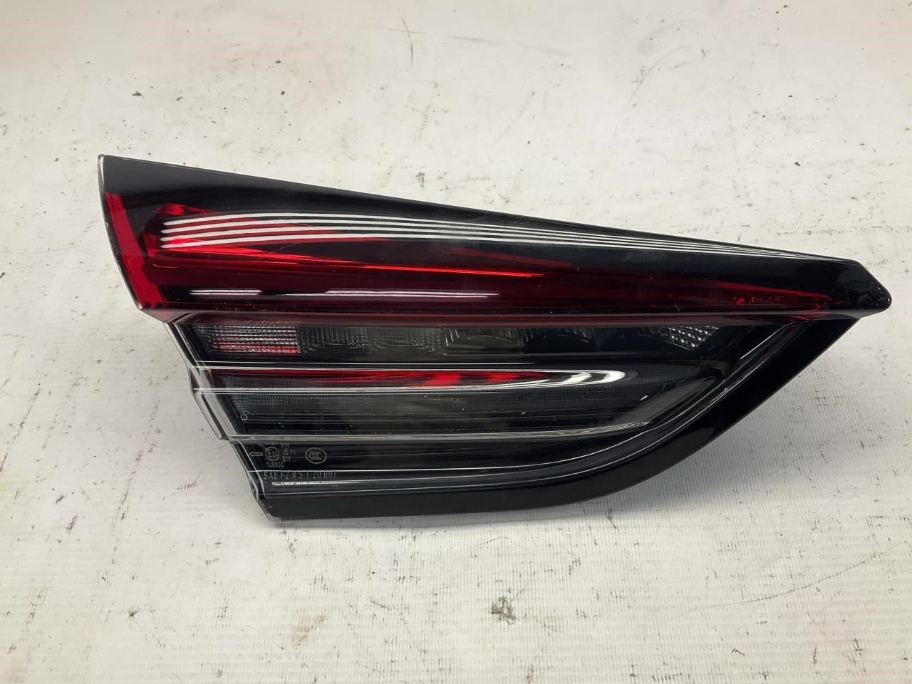 21-24 Maserati Levante Rear Left Driver Tail Light Lamp Taillight	T