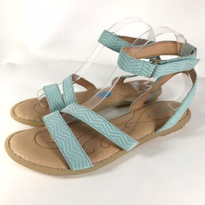born august sandal