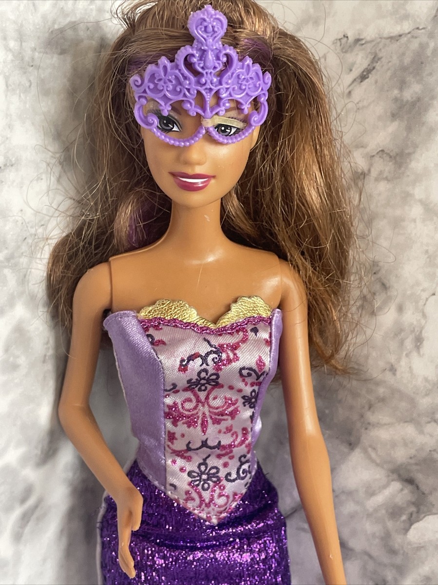 Barbie And The Three Musketeers Doll Viveca P6157 Mattel 2008 Barbie And The Three Musketeers Doll Viveca P6157 Mattel 2008