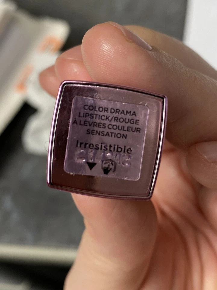 Victoria's Secret Color Drama Lipstick in *Irresistible* Brand New Never Used - Image 2 of 2