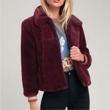 J.o.a. X Revolve Tinnifer Faux Fur Bomber Jacket With Pockets In Wine Size Small