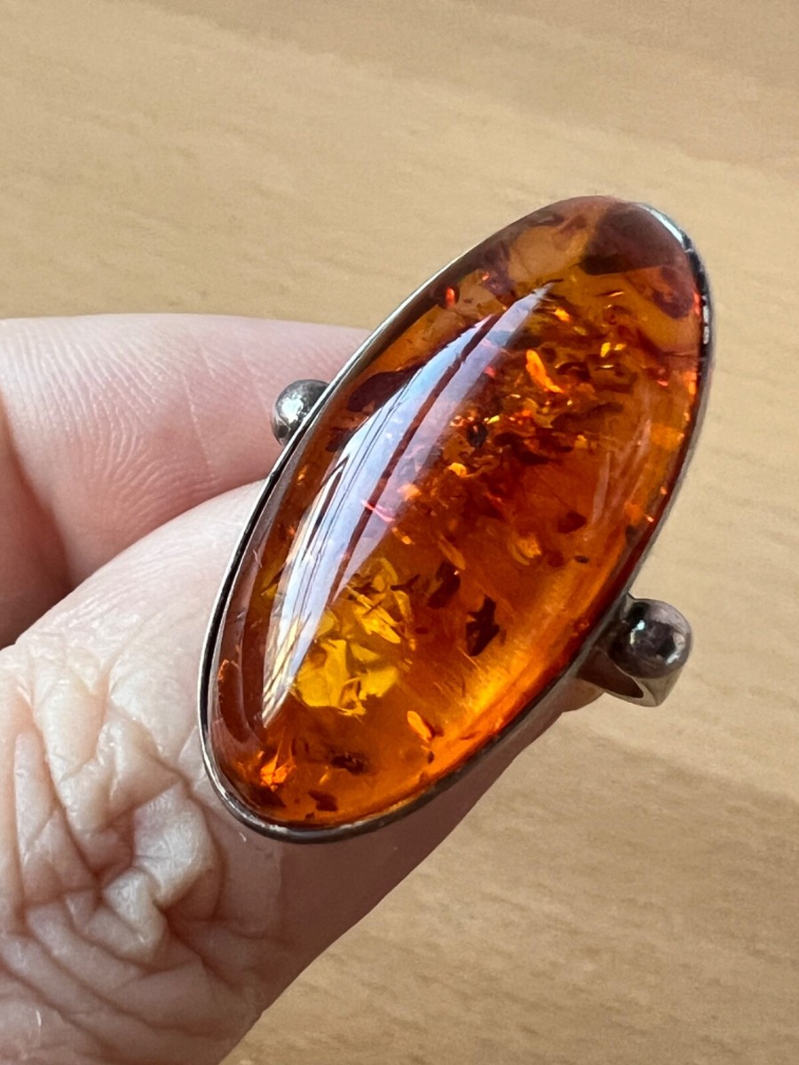 VINTAGE LARGE AMBER RING 925 STERLING SILVER MADE IN POLAND VINTAGE LARGE AMBER RING 925 STERLING SILVER MADE IN POLAND