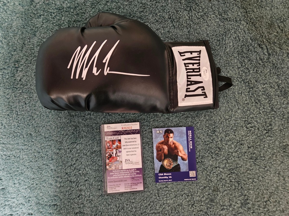 Gants De Boxe Everlast Noirs – Signés Mike Tyson – COA JSA + Vitrine + Bandes + Plaque
