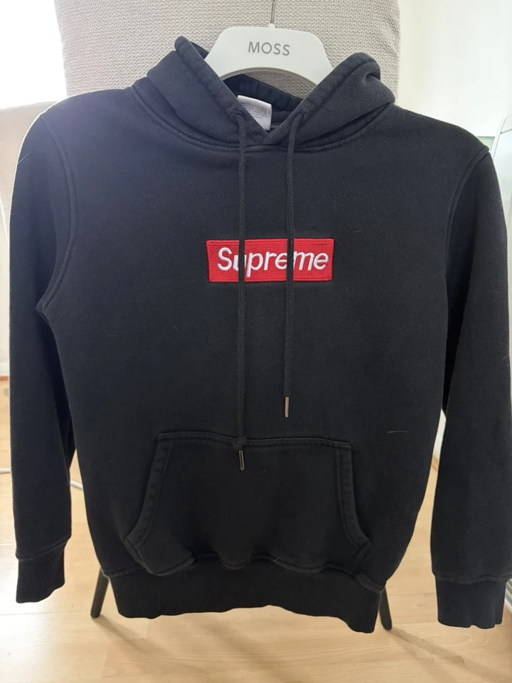 Supreme Box Logo Hooded Sweatshirt, photo 1 of 5