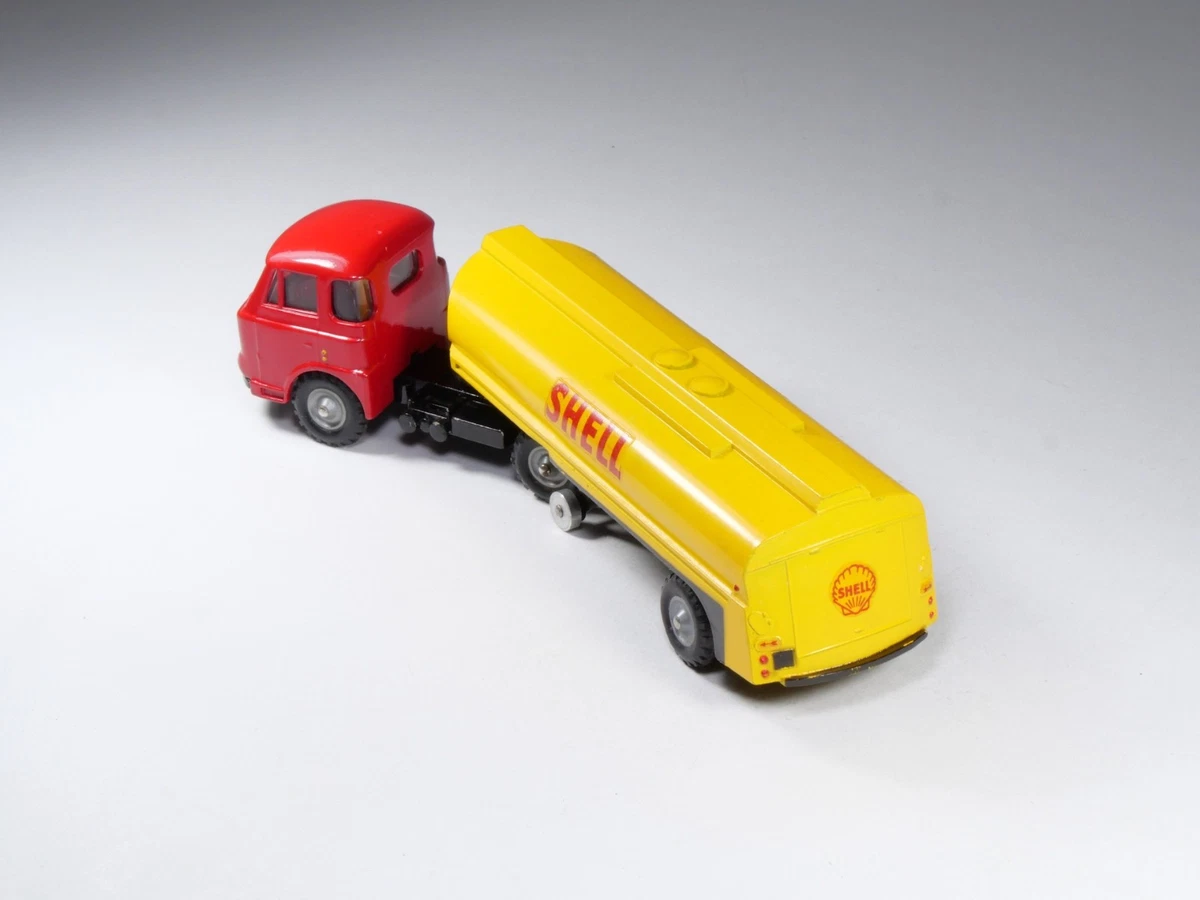 CIJ - 3/72 - 4/69 - Tracteur Saviem Remorque Shell - En boite - Stock D’usine