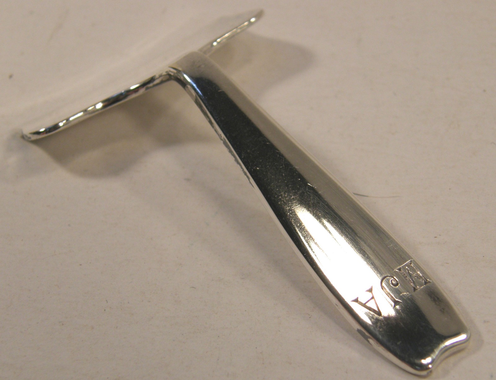 VINTAGE 1940's TIFFANY & CO STERLING SILVER CORDIS BABY FOOD PUSHER IN BOX MONO