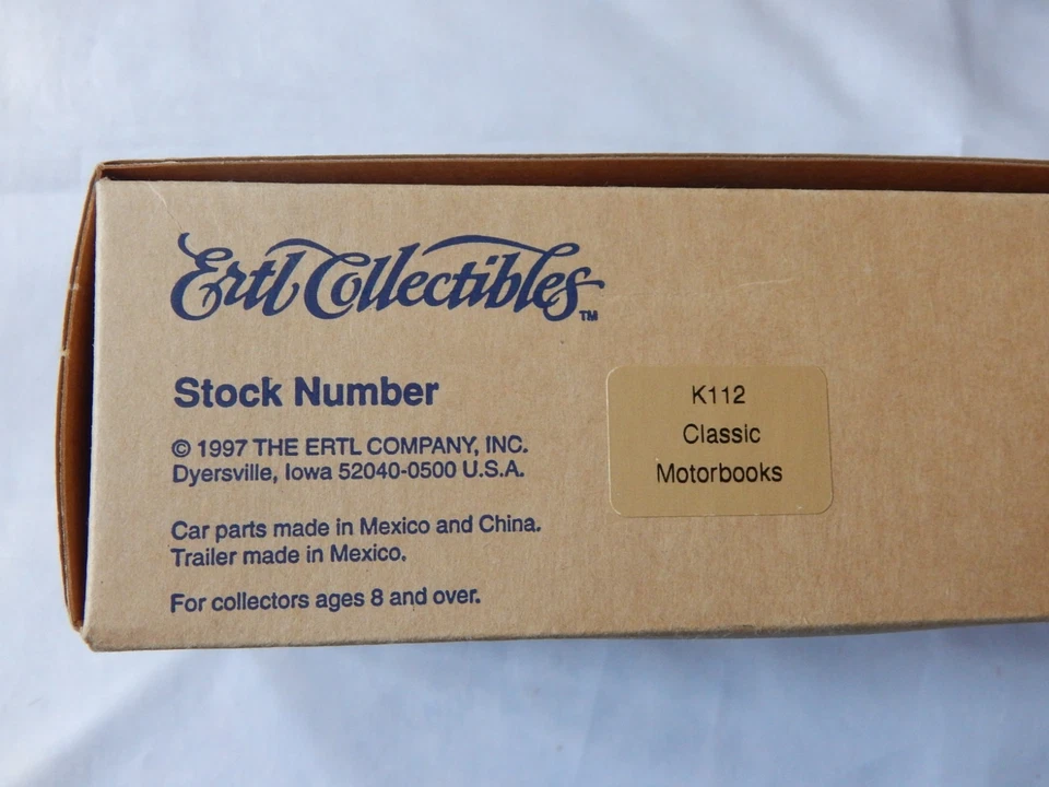 NIB Ertl  1969 Ford Mustang W/Trailer Die Cast Metal Vehicle Kit 2957 - Image 2 of 4