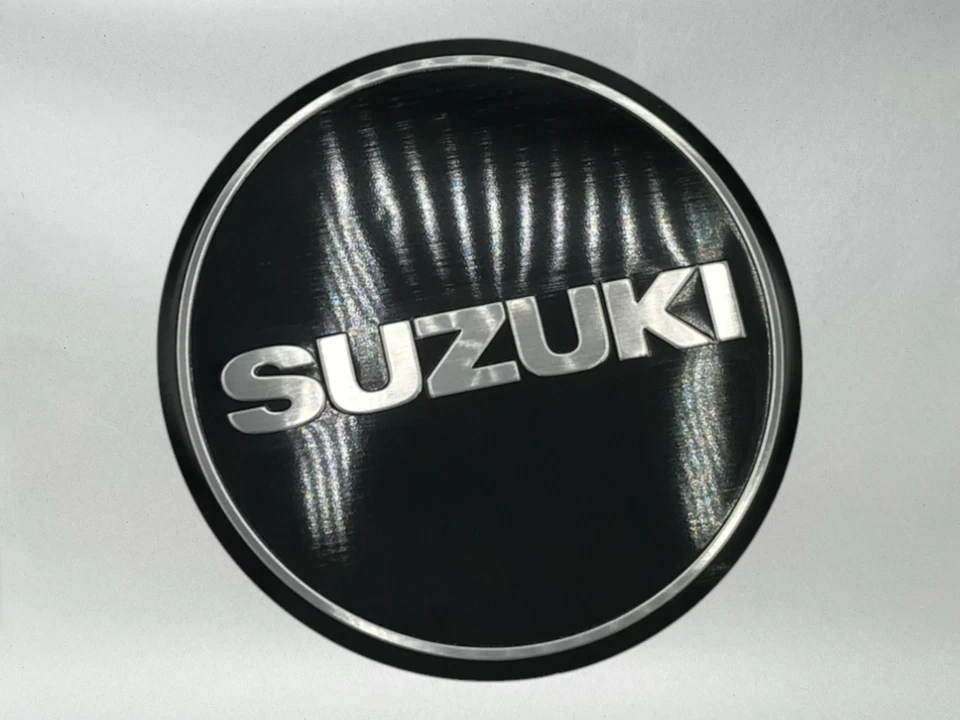 INSIGNIA EMBLEMA LATERAL RT ORIGINAL SUZUKI OEM 1989-02 GS500E IMÁN 68233-01D00 Foto 4 de 4