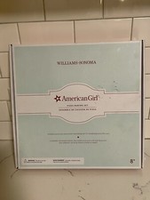 American Girl-William Sonoma-Pizza Baking Set - New In Box