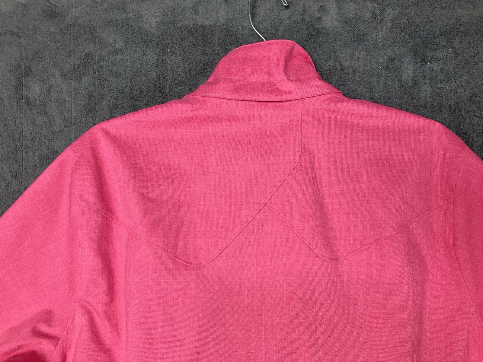 Under Armour Jacket Women’s Large Pink Full Zip Lined Rain Windbreaker Coat thumbnail 13