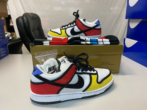 NIB Nike Dunk Low SB \