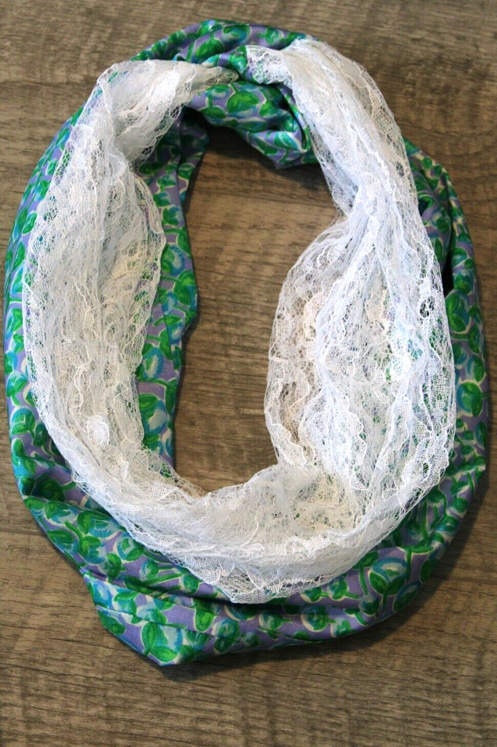 Lightweight Infinity Loop Accent Scarf Floral Lac… - image 3