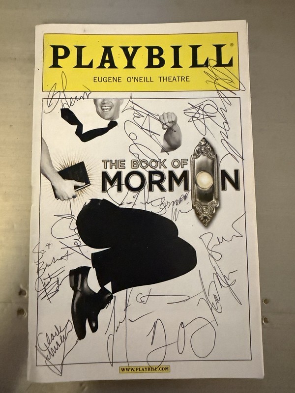 Book Of Mormon Opening Week! Signed Cast Playbill Josh Gad Andrew Rannells 2011