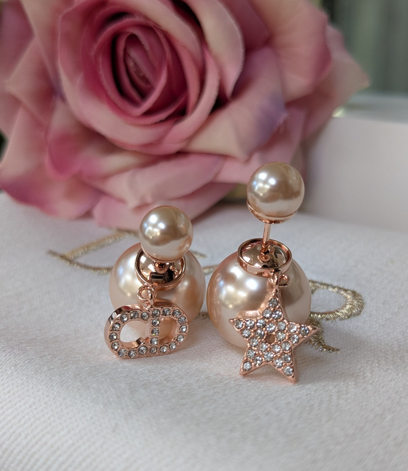 Dior Tribales Rose Gold Pearls Earrings - Pre-owned