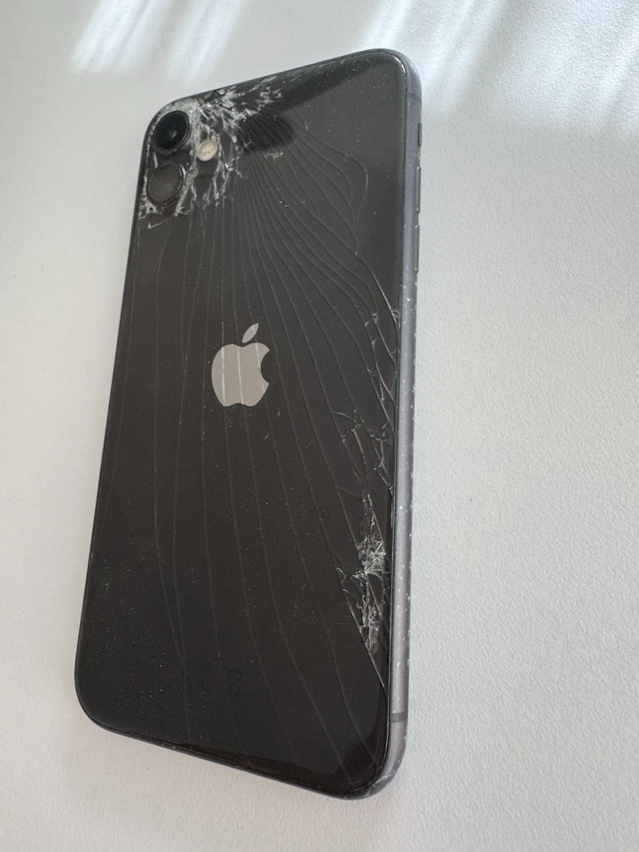 Apple iPhone 11 · 128GB, Foto 3 von 5