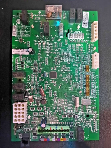 GOODMAN EMERSRON PCBKF105 50C51 290 03 C181402187 (AB 1025) H0