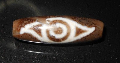 No. 90 Eye of Phoenix - Tibetan Dzi Amulet - Tibetan Dzi Amulet - Tibetan