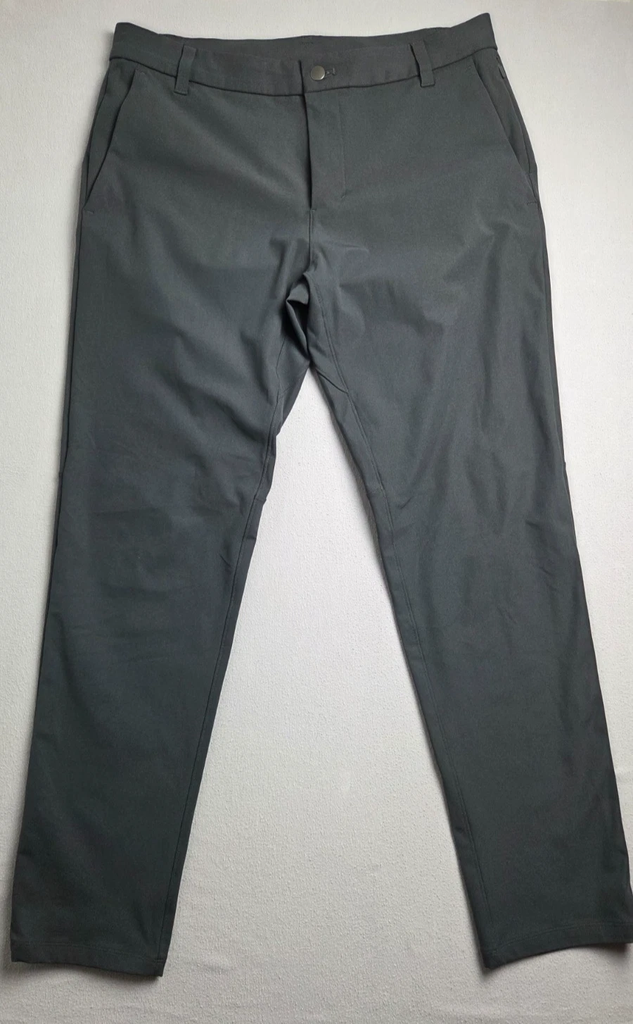 Lululemon Commission Pants Mens 34x30 Dark Gray ABC Warpstream Lightweight
Opens in a new window or 