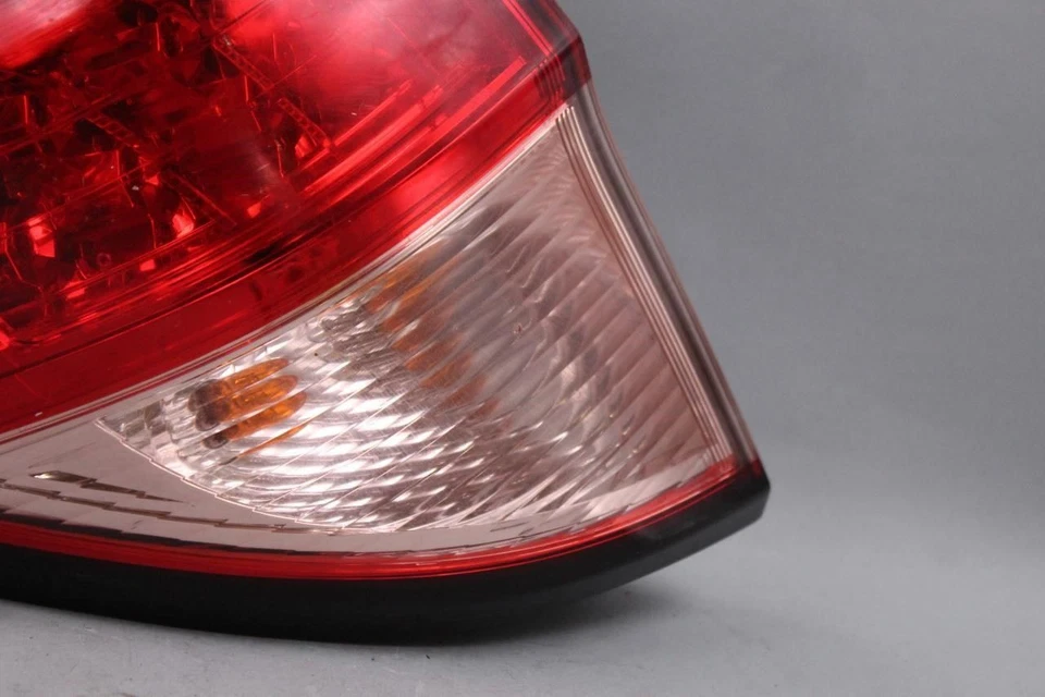 Luz trasera izquierda montada en cuarto para Honda HR-V 2016-2018 OEM #37758 Foto 4 de 4