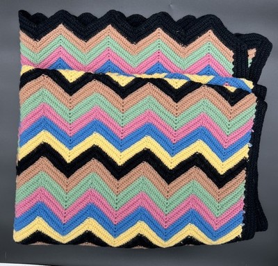VTG handmade Chevron afghan blanket Reversible Zig Zag Retro Boho 80X 44