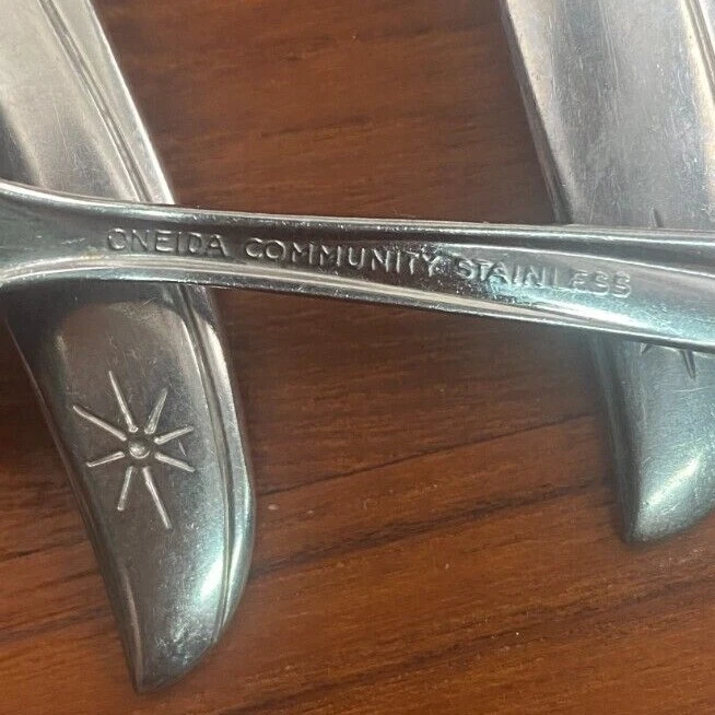 Oneida Community * Talheres de aço inoxidável Twin Star MCM ESCOLHA - ESCOLHA (165) - Imagem 3 de 3