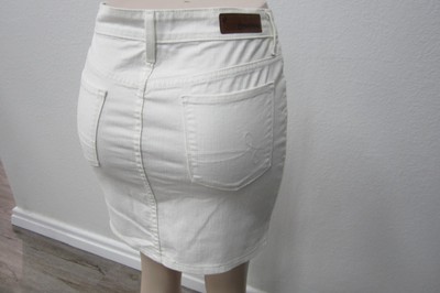 denizen white jeans