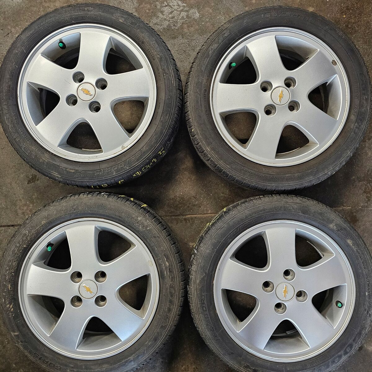Alu Felge Chevrolet Spark KL1M Aluminum rim 15 Zoll 5.0J 4x100 45ET 96682353 Alu Felge Chevrolet Spark KL1M Aluminum rim 15 Zoll 5.0J 4x100 45ET 96682353