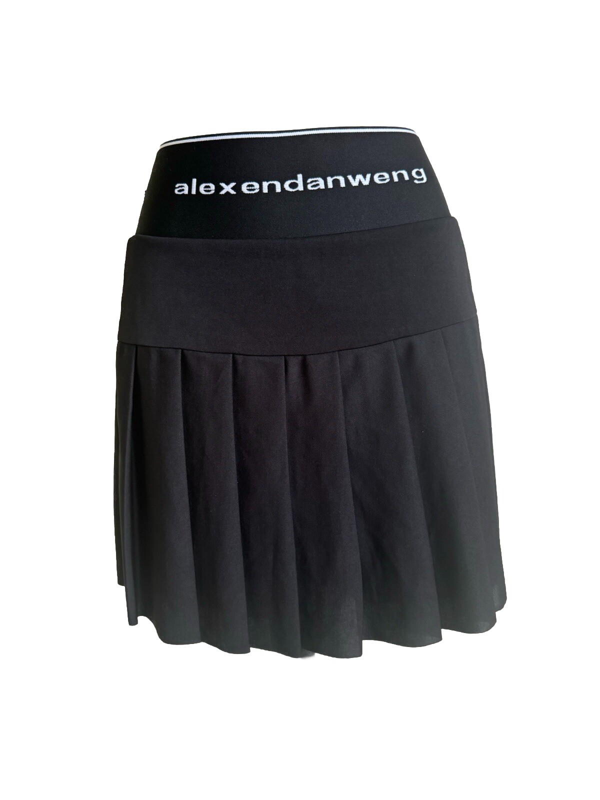 Black Pleated Mini Skirt With Built In Shorts. XS-S NWOT