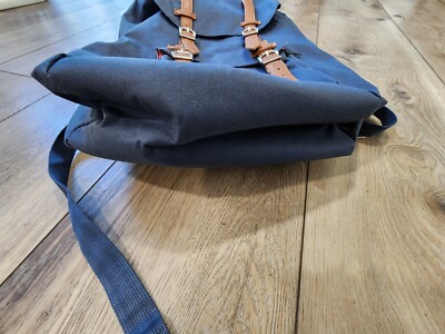 Herschel Supply Co. Backpack RETREAT Bag Navy Blue Red  display picture 3