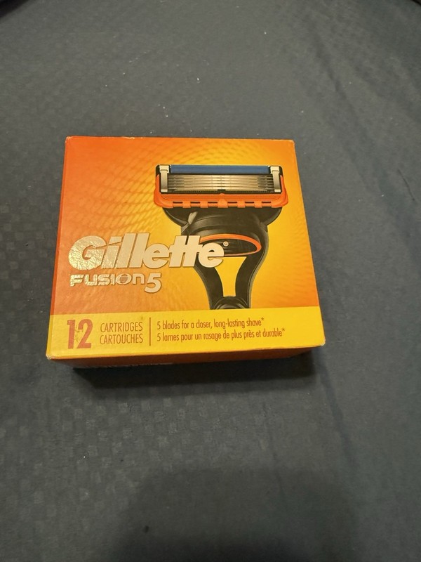 Gillette Fusion5 Replacement Razor Cartridges 12 Count 5Blade Refills New Sealed