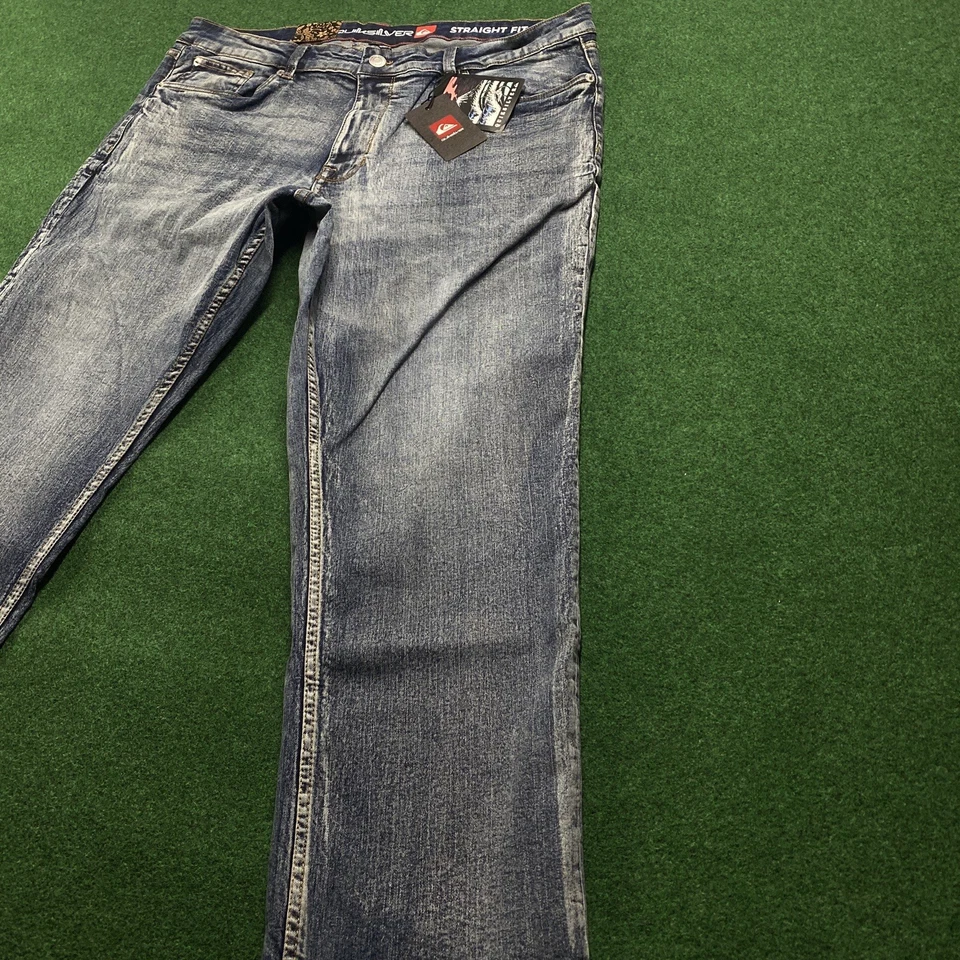 Vintage Quiksilver Pants Mens 38 Blue Denim Surfer Skater Jeans FITS 38x29 - Image 2 of 4