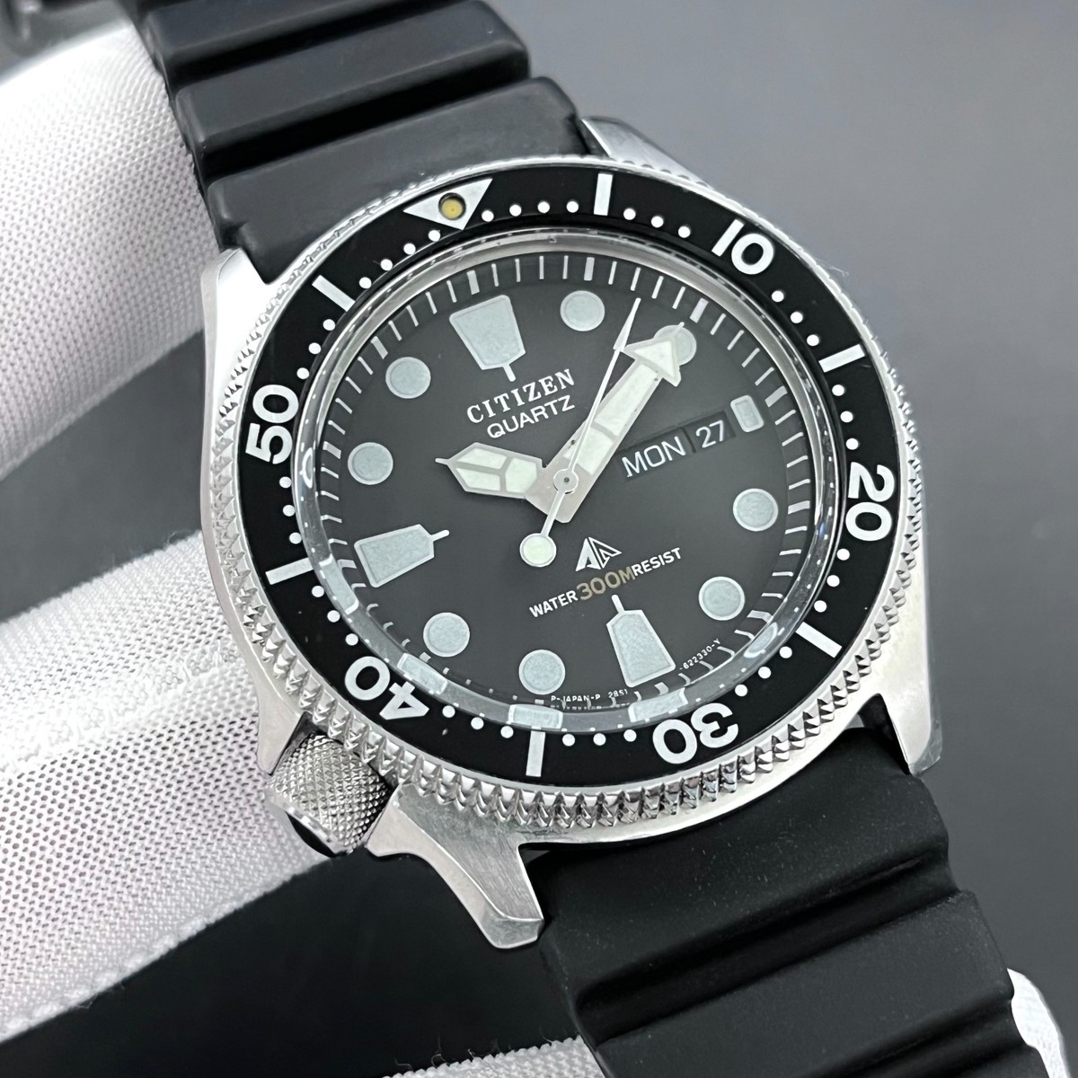 Vintage Citizen Promaster 