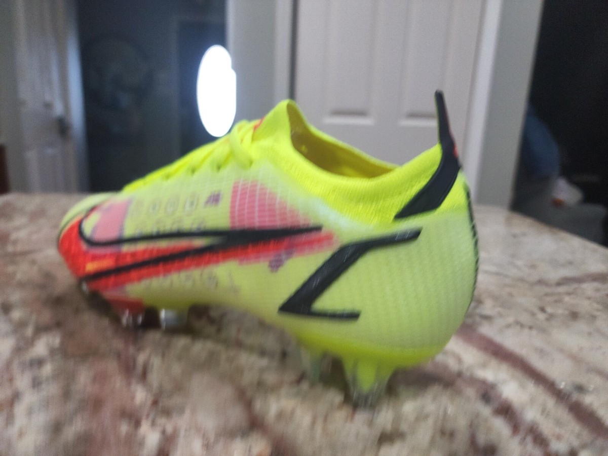 Nike ACC !!マジスタ28.5cm SG 50f8788dc0ac.jpg?width=3840&