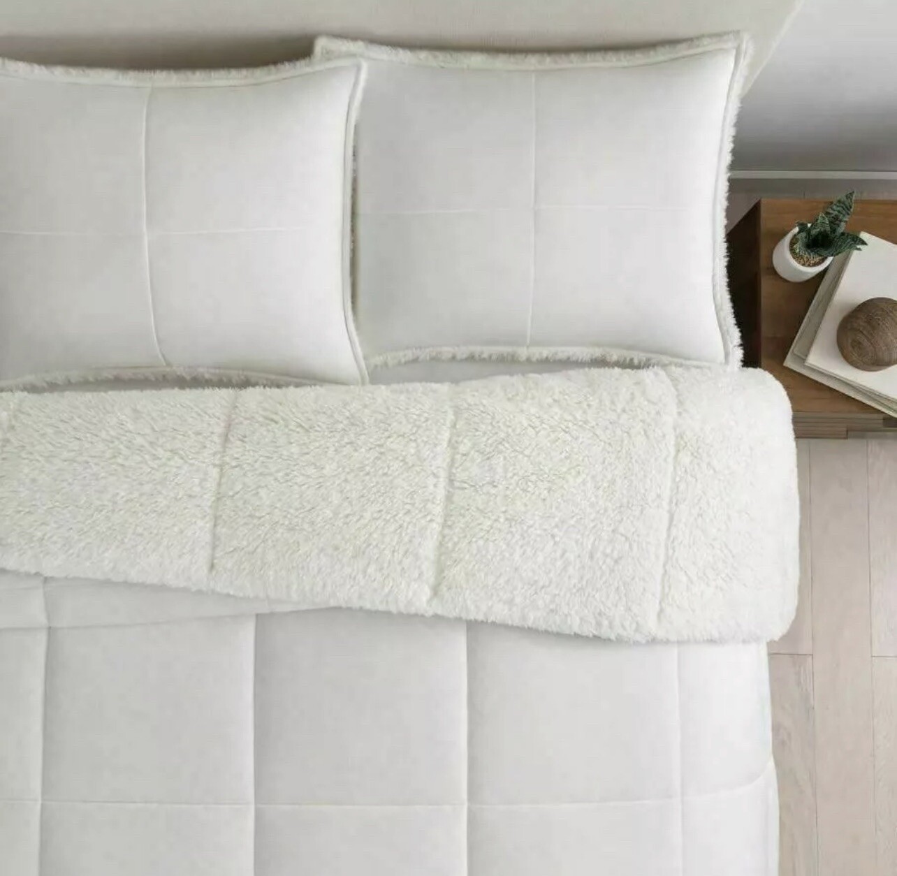 Designs by BHF Sherpa Fleece 3 Piece Queen Comforter Set Marshmallow White  8889106165 | eBay