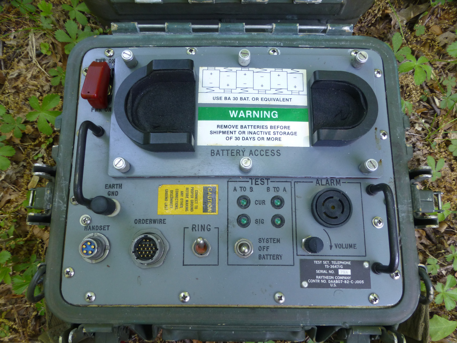 Vintage U.S. Army Telephone Field Test Set NSN 6625011452463 TS3647/G