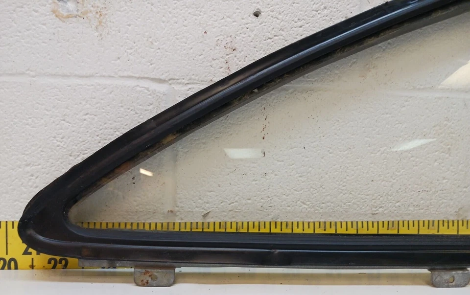 Ford Mustang II 2 1974-1978 usado cuarto ventana tintada derecha (en muy buena condición 72) Foto 2 de 4