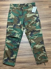 Rothco Woodland Camo Tactical BDU Pants Cargo Army Fatigues Unisex Sz L