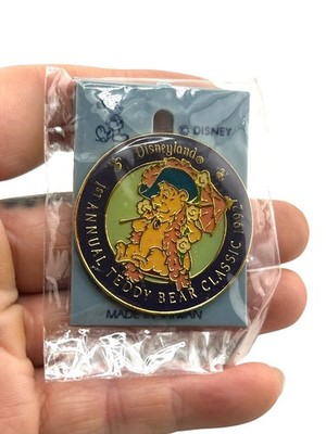 DISNEY 1st Annual  TEDDY BEAR CLASSIC PIN 1992 Rare Collectors Pin Disneyland