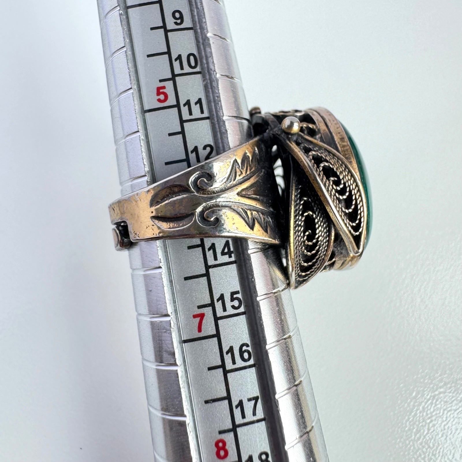 Vtg Green Cabochon Statement Ring Adjustable Gold… - image 16