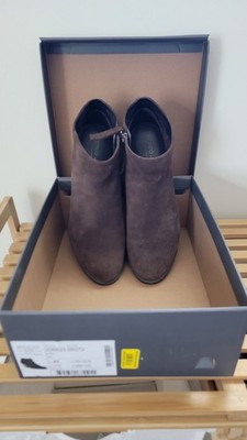 Ecco Women's Shape 55 Boots Sz 10-10.5 Brown Suede Ankle Block Heel Zip w/box