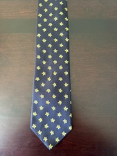 Brooks Brothers Navy Men's 100 Silk tie with Yellow and White flowers