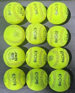 Lot Of Used 12 Softballs USA Slow Pitch 375/44 Tattoo Dick's Sporting Goods