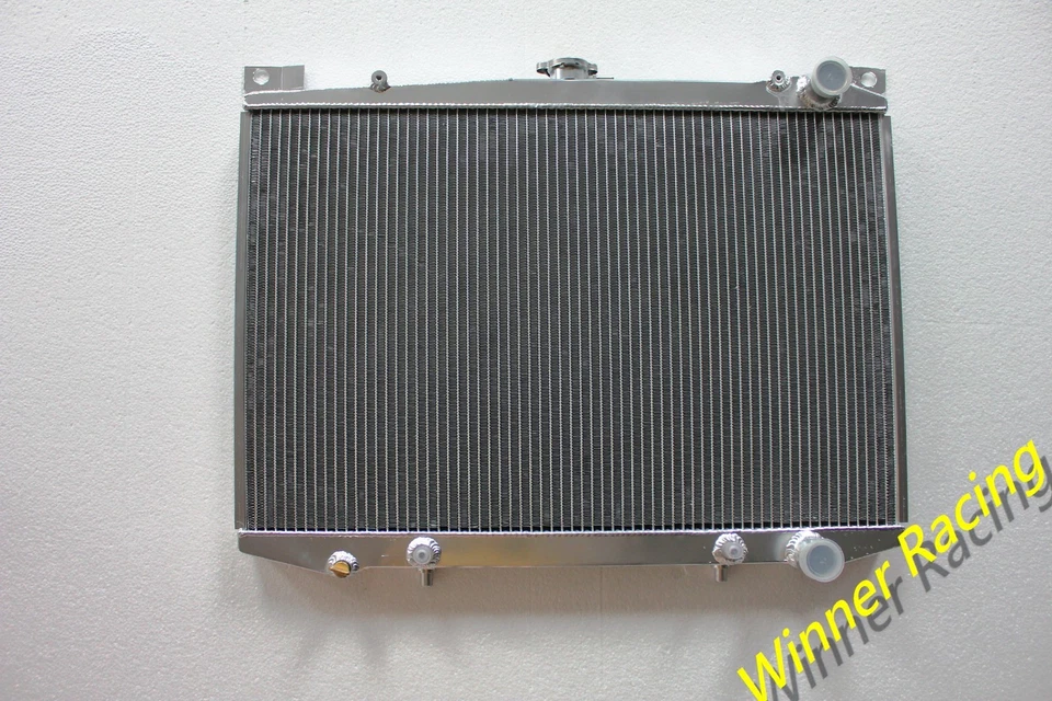 RADIADOR DE ALUMINIO PARA NISSAN PATHFINDER SE/XE 3.0 1987-1995; NISSAN D21 1986-1994 Foto 4 de 4