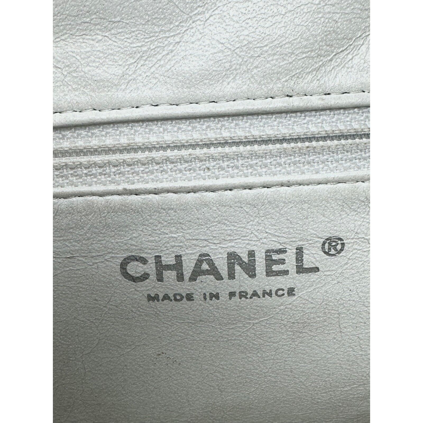 CHANEL-White Quilted Caviar Timeless Clutch - image 9