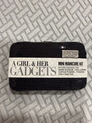 OPI - A Girl & Her GADGETS / Mini MANICURE KIT. Best Deal!